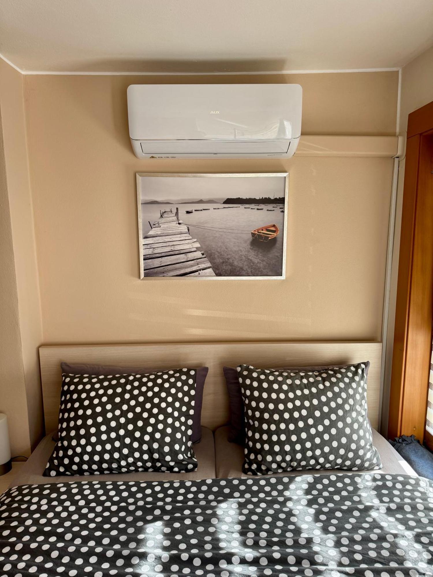 Apartman Mh Breclav Luaran gambar