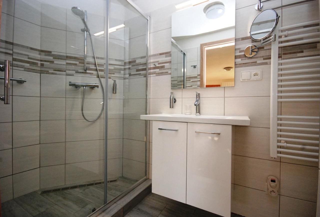 Apartman Mh Breclav Luaran gambar